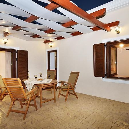 Anna 'S House - Garden Cottage In كيساموس المظهر الخارجي الصورة