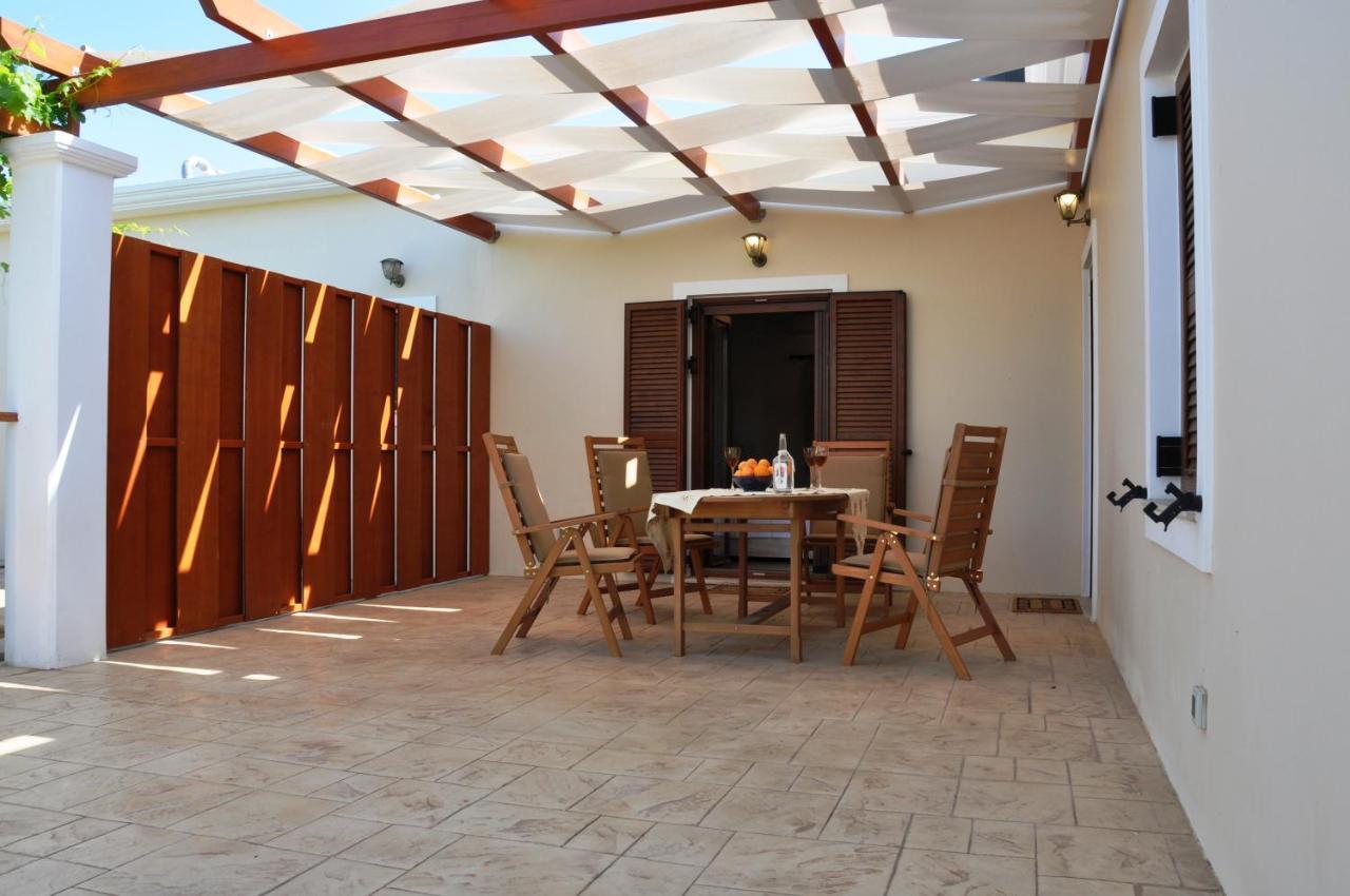 Anna 'S House - Garden Cottage In كيساموس المظهر الخارجي الصورة