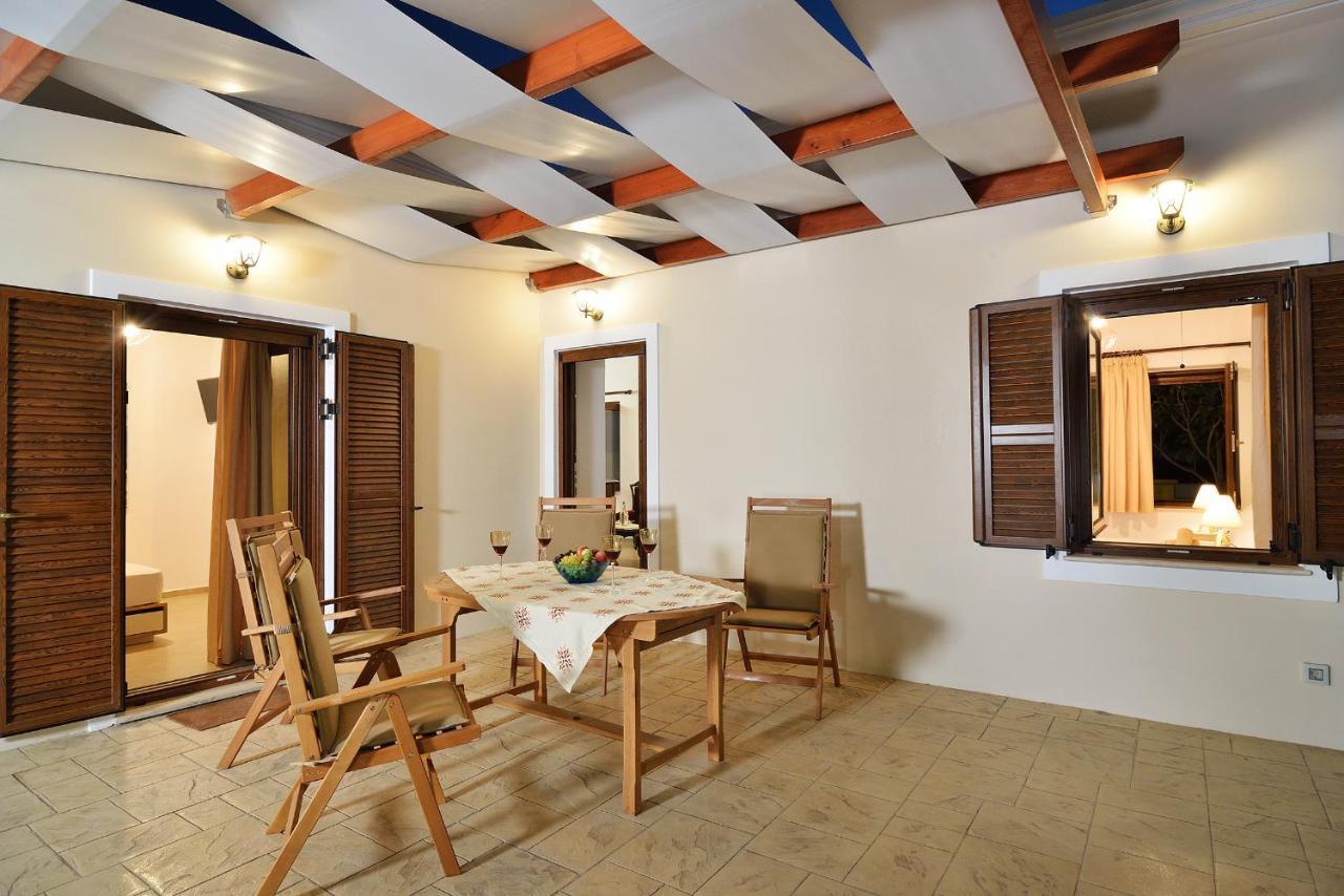 Anna 'S House - Garden Cottage In كيساموس المظهر الخارجي الصورة